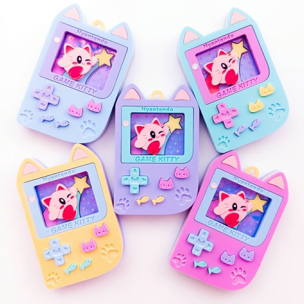 Kuma Craft - Nyantendo Game Kitty - Brooch pin collectible - Main Image 2