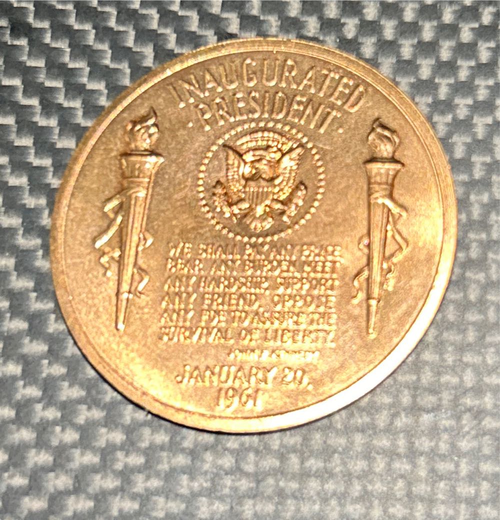 JFK Muesum Copper Token  pin collectible - Main Image 2