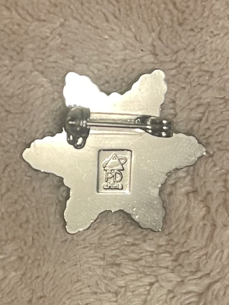 Colorado: Snowflake  pin collectible - Main Image 2