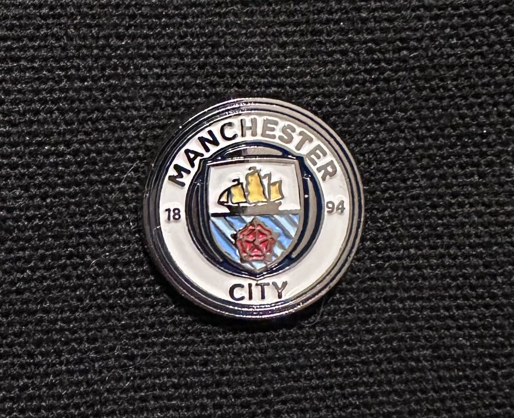 Qatari & American Flags Pin