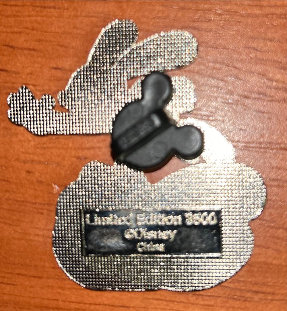 Disney: Oswald The Lucky Rabit D23 - Disney Pin pin collectible - Main Image 2