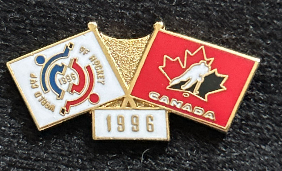 World Cup Of Hockey: 1996 Flag Pins USA & Canada - Lapel Pin pin collectible - Main Image 2