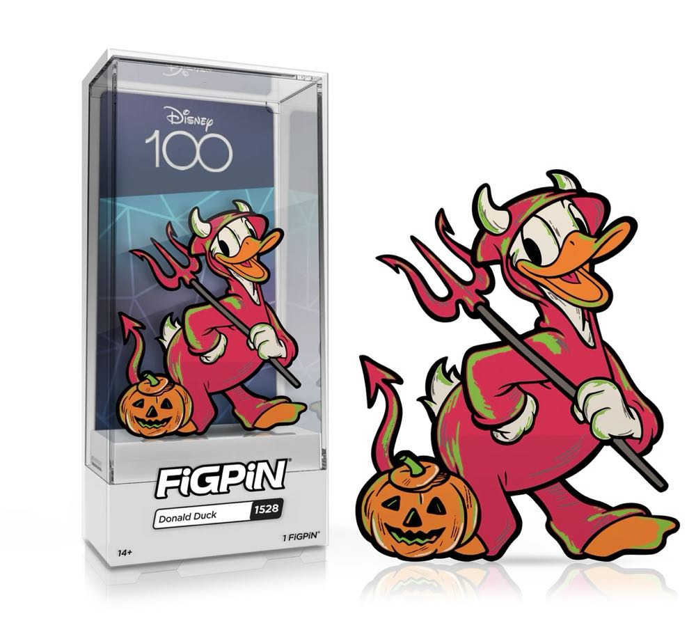 The Dark Haired Maiden - Super Sailor Moon