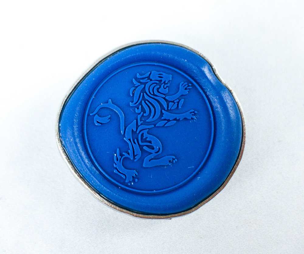 Daggerfall Alliance Wax Seal Pin - Hard Enamel pin collectible - Main Image 2