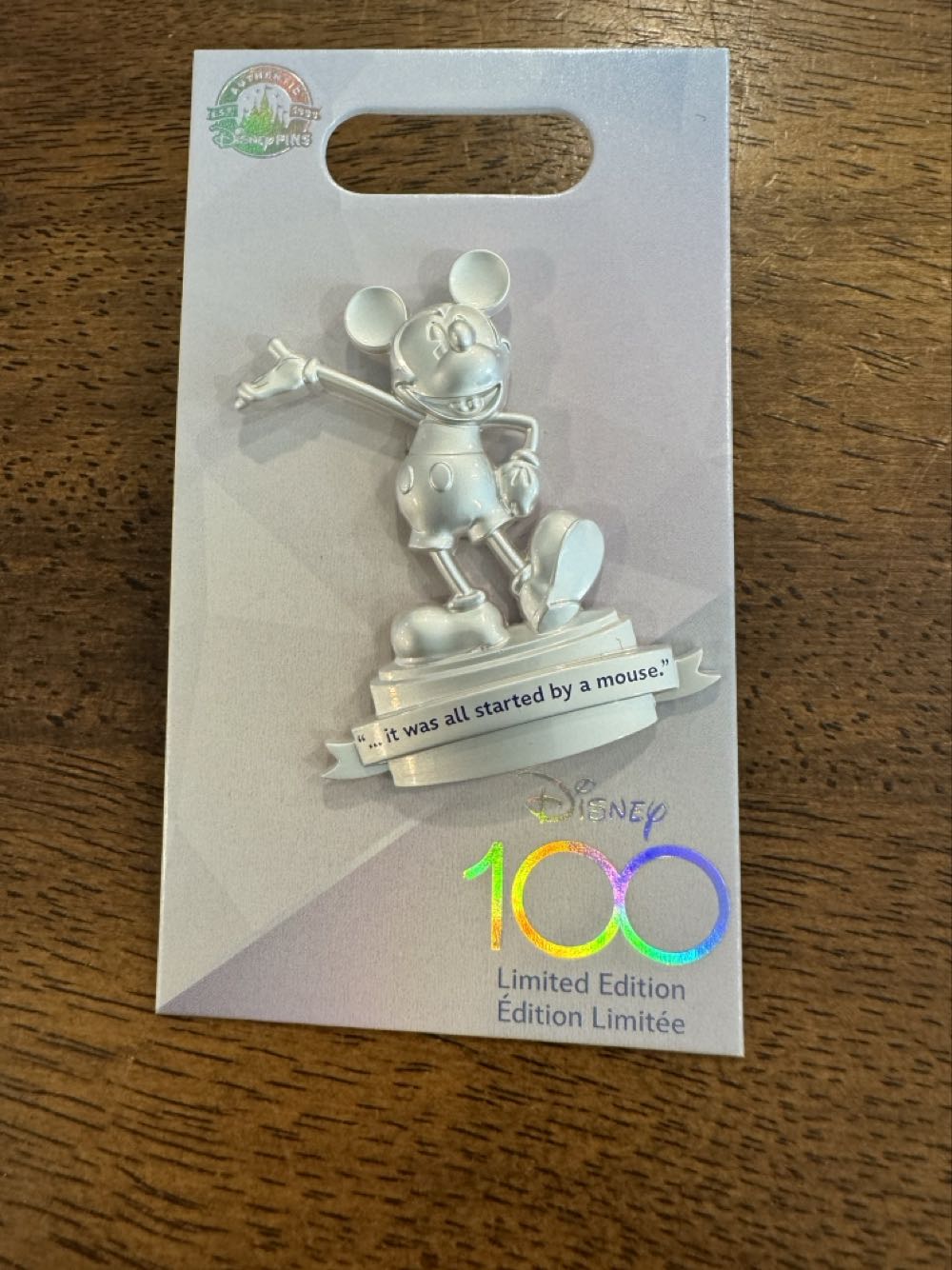Disney 100 Limited Edition Mickey Pin  pin collectible [Barcode 400959824915] - Main Image 2