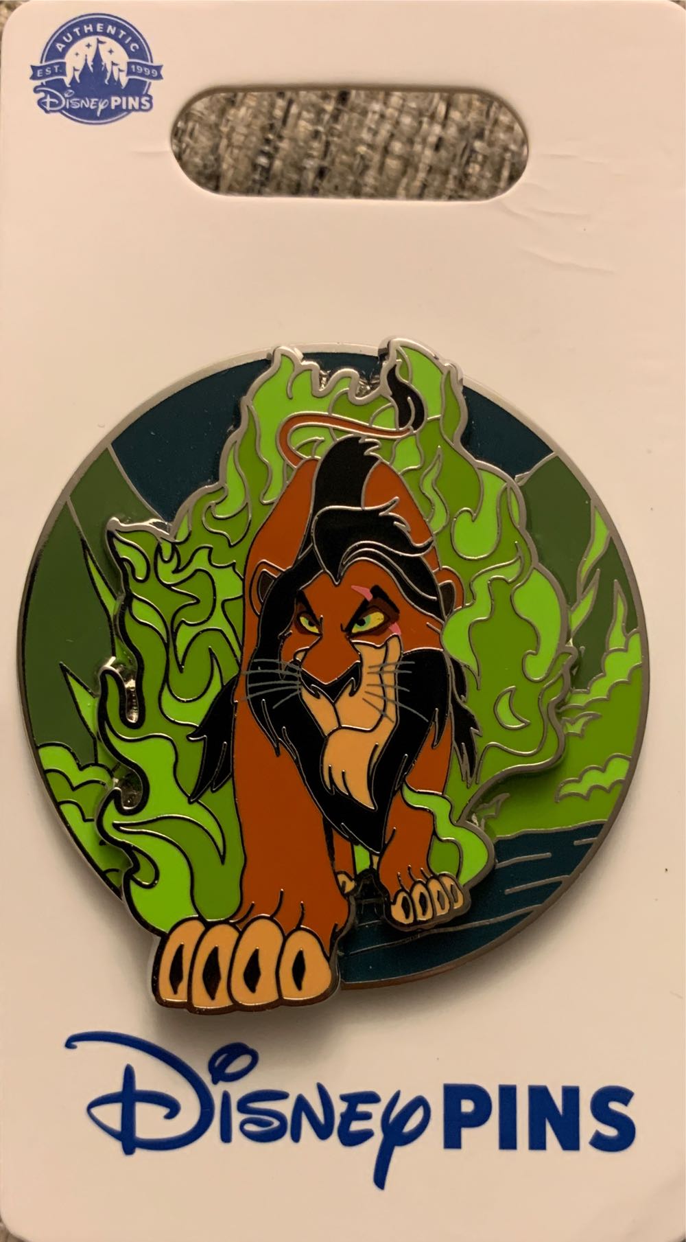 Disney Villains Parks Scar The Lion King - Open Edition pin collectible [Barcode 400956768854] - Main Image 2