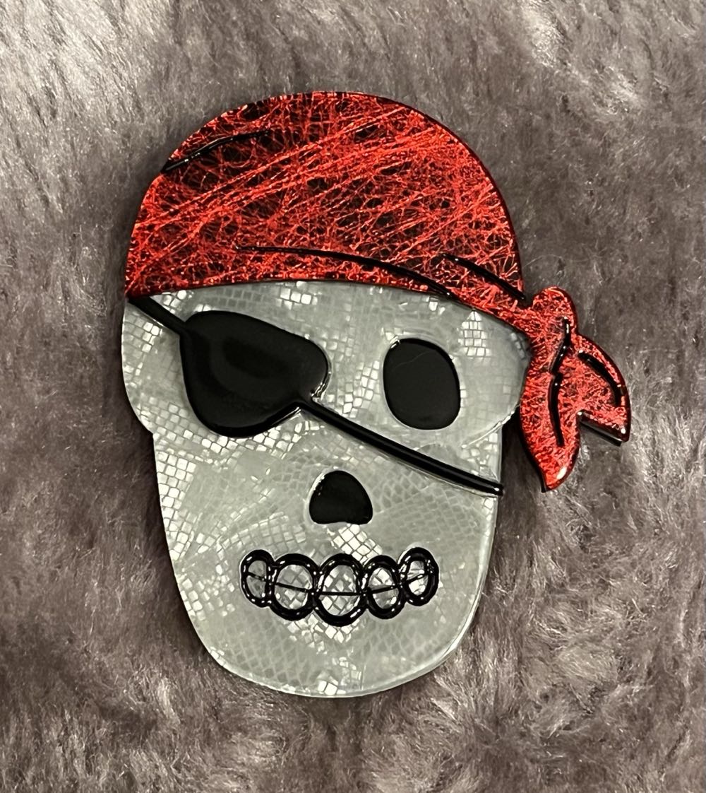 Erstwilder - Barbossa’s Curse - Brooch pin collectible - Main Image 2