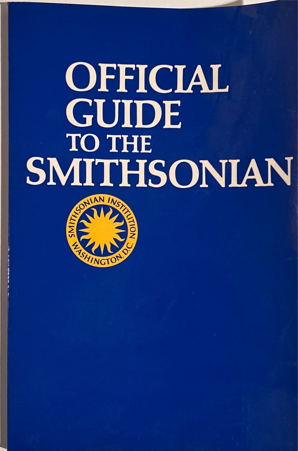 Destination: Smithsonian Institute - Commemerative Pin pin collectible - Main Image 3