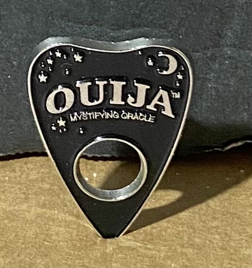 Disney Parks Hocus Pocus 30th Sanderson Sisters Sculpted Pin New With Card