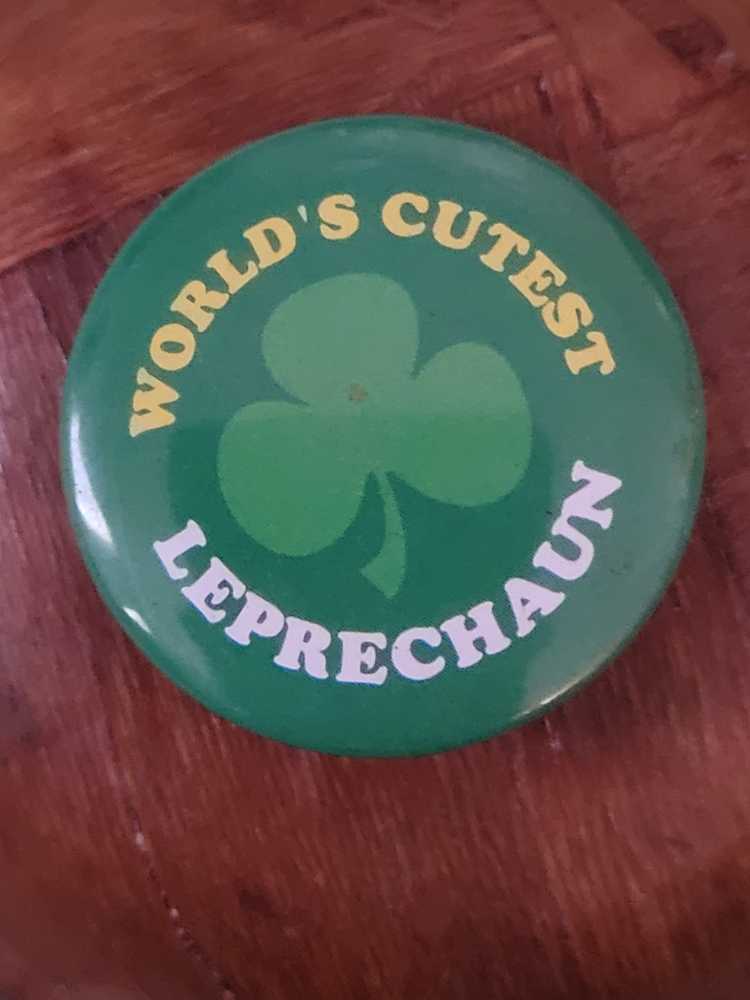 Fantôme Manor - Hatbox Ghost Logo