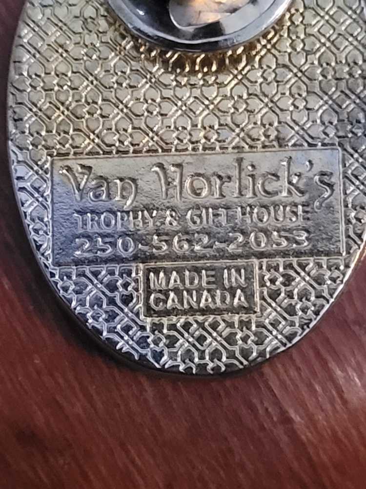 World Championship Over The Line Snowball  pin collectible - Main Image 2