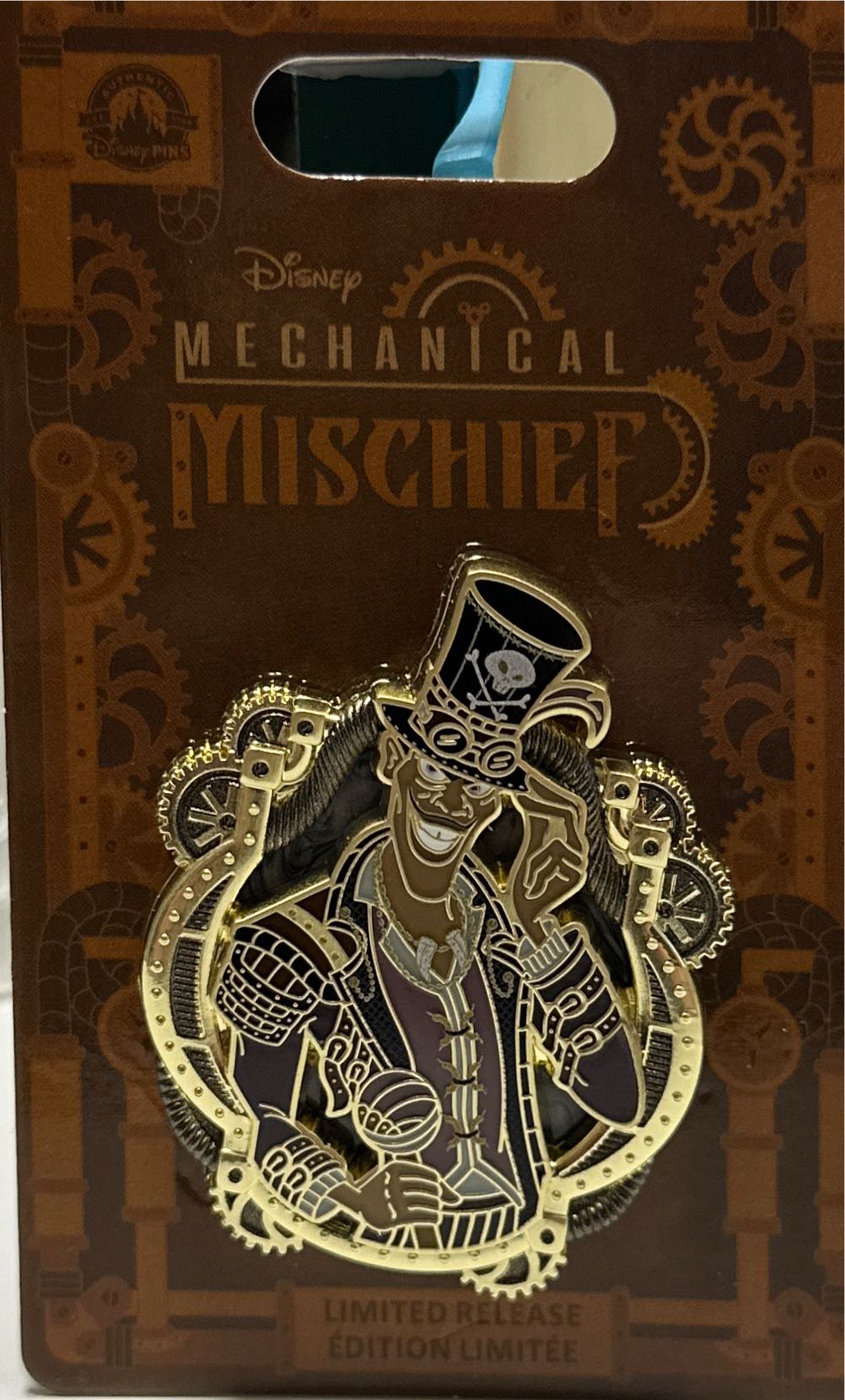 Stitch Cast Lanyard Gold Leaf