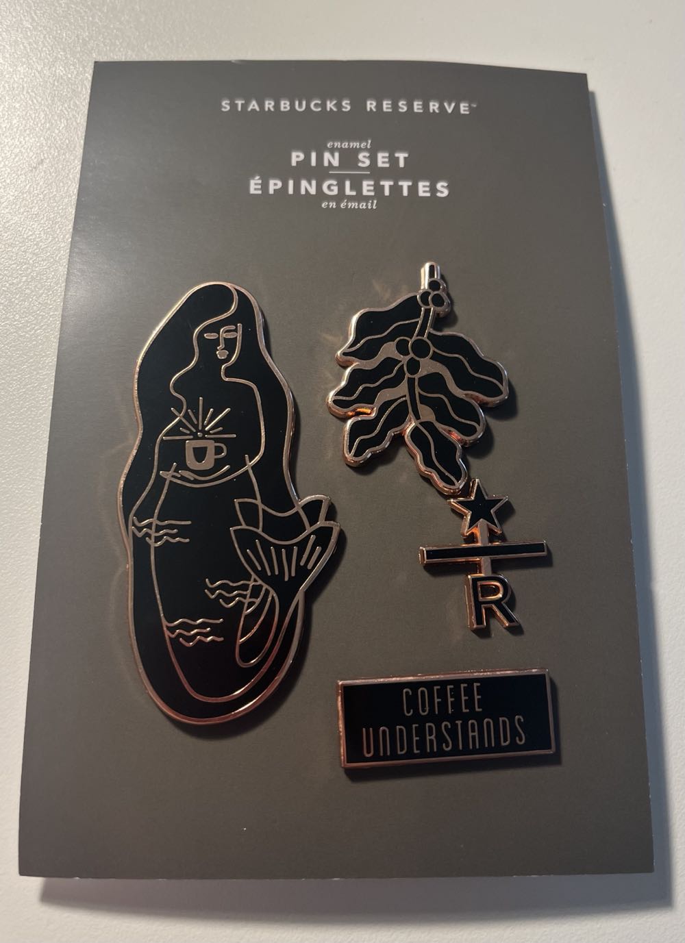 Starbucks Reserve Roastery  pin collectible - Main Image 2