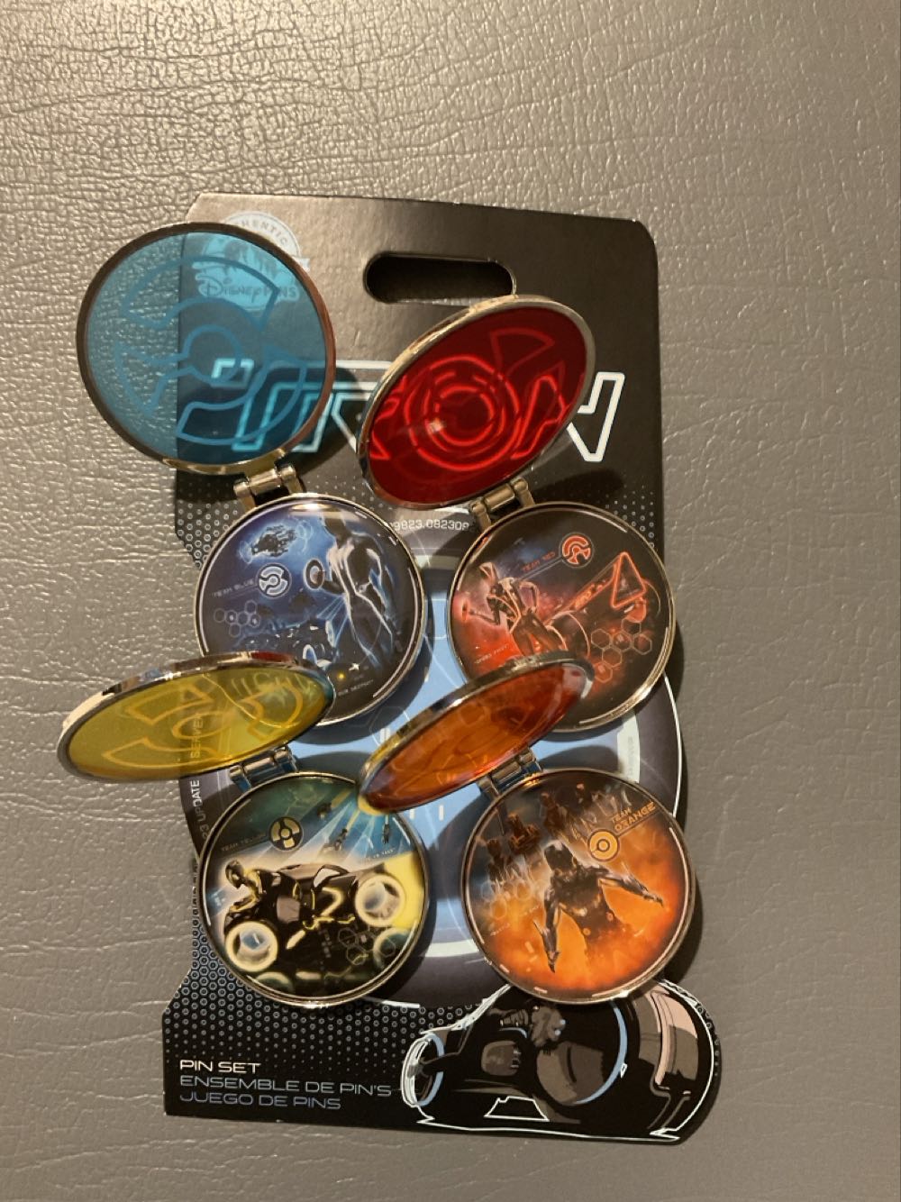 Tron - 4 Pin Set  pin collectible - Main Image 2
