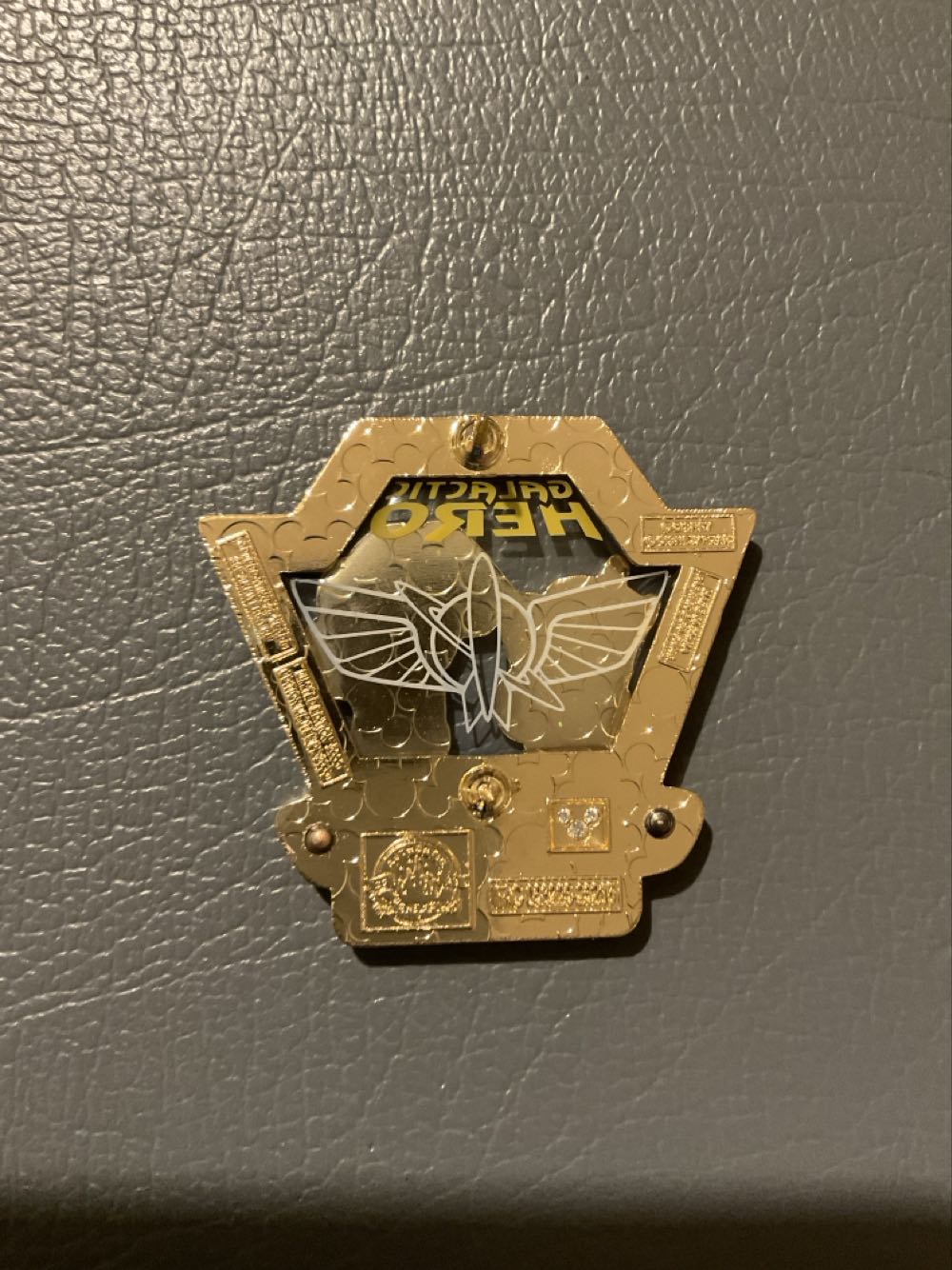 Buzz Lightyear - Space Ranger - 25th Anniversary - Ltd Edition 2000  pin collectible - Main Image 2