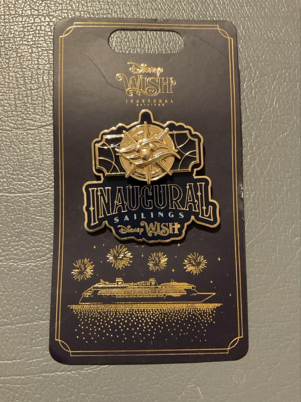 DLP - Stitch With Laundry Basket