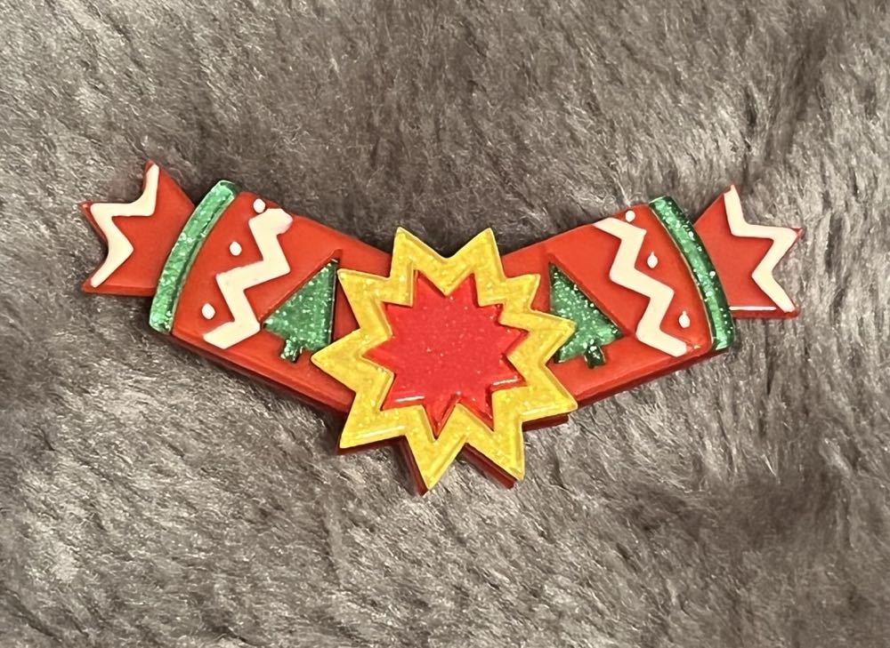 Erstwilder - Get Cracking  - Brooch pin collectible - Main Image 2