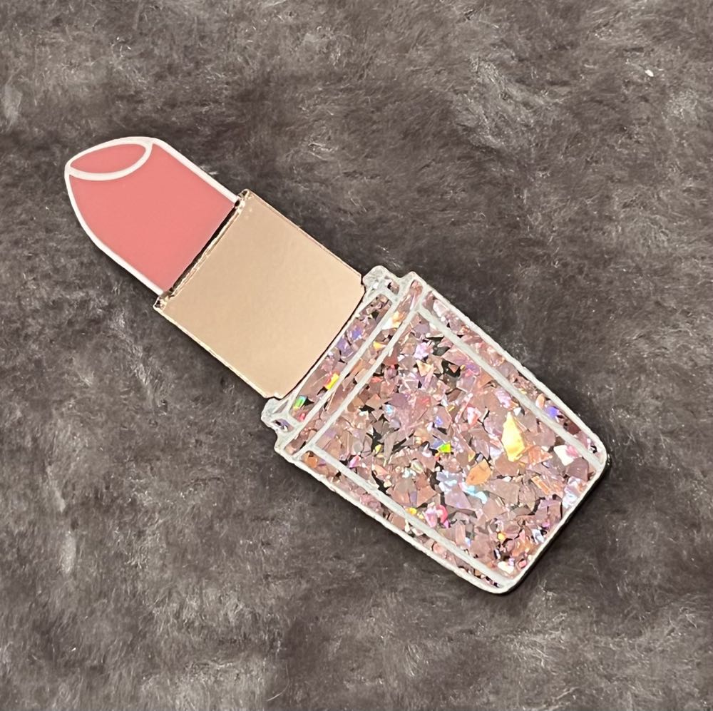Parksy Pop - Pink Lipstick - Brooch pin collectible - Main Image 2