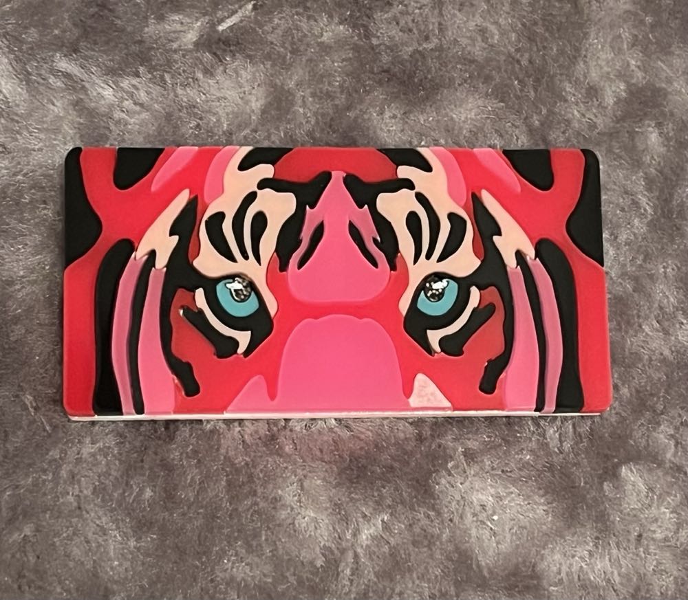 Mox + Co - Tiger (pink) - Brooch pin collectible - Main Image 3