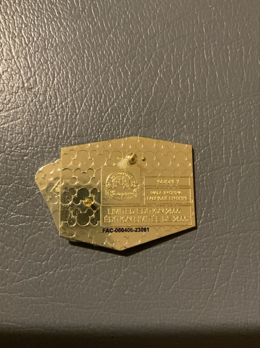 Disney Darlings - Rapunzel - Ltd Edition 2500  pin collectible - Main Image 2