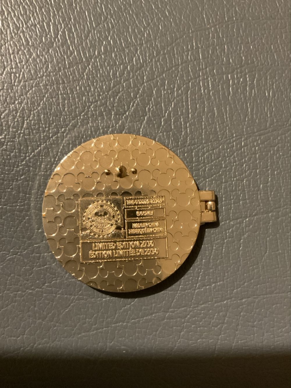 Characters On Parade - Lion King - Ltd Edition 2750  pin collectible - Main Image 3