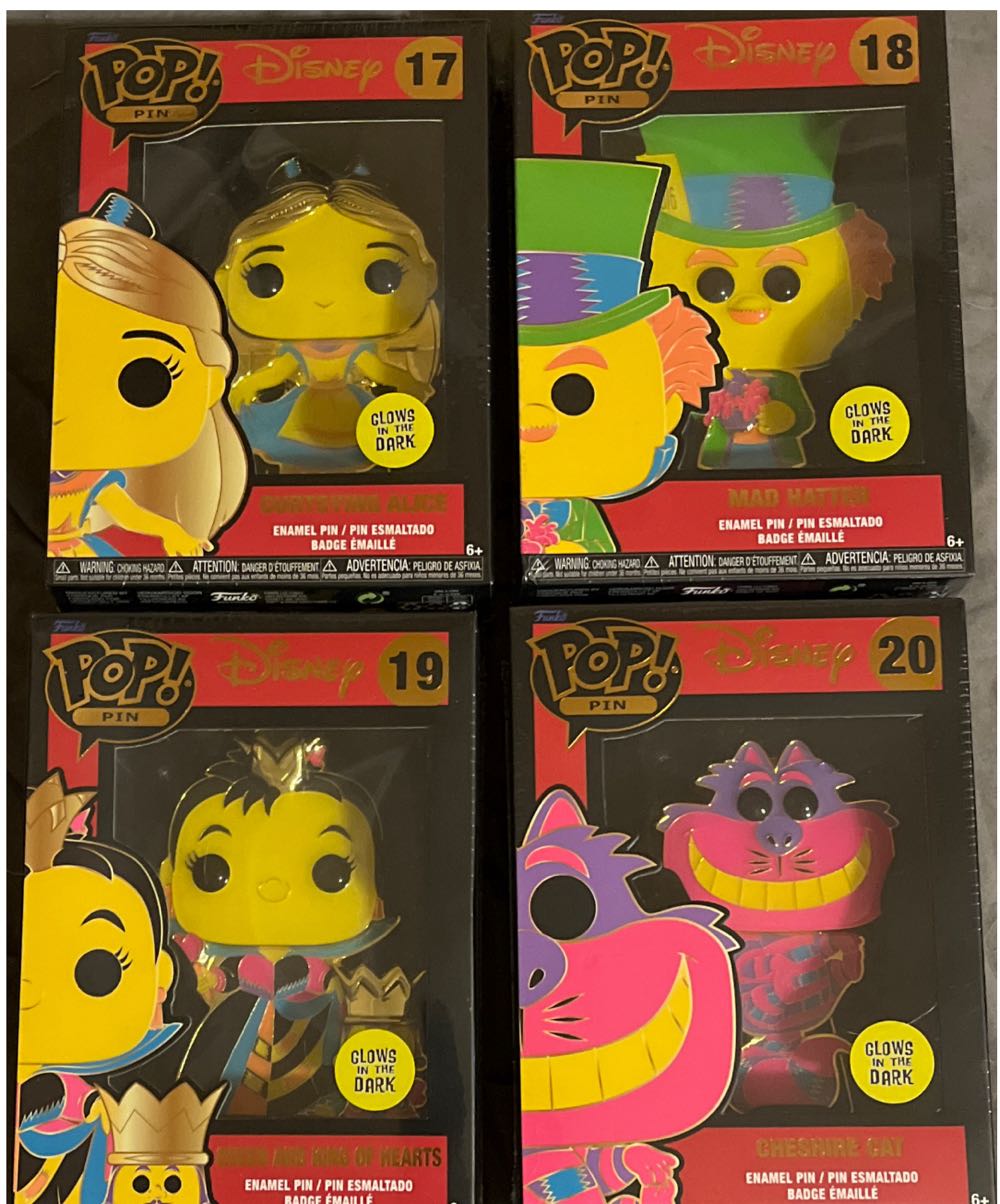 Mad Hatter - Funko Pop! Pin pin collectible [Barcode 671803452992] - Main Image 4