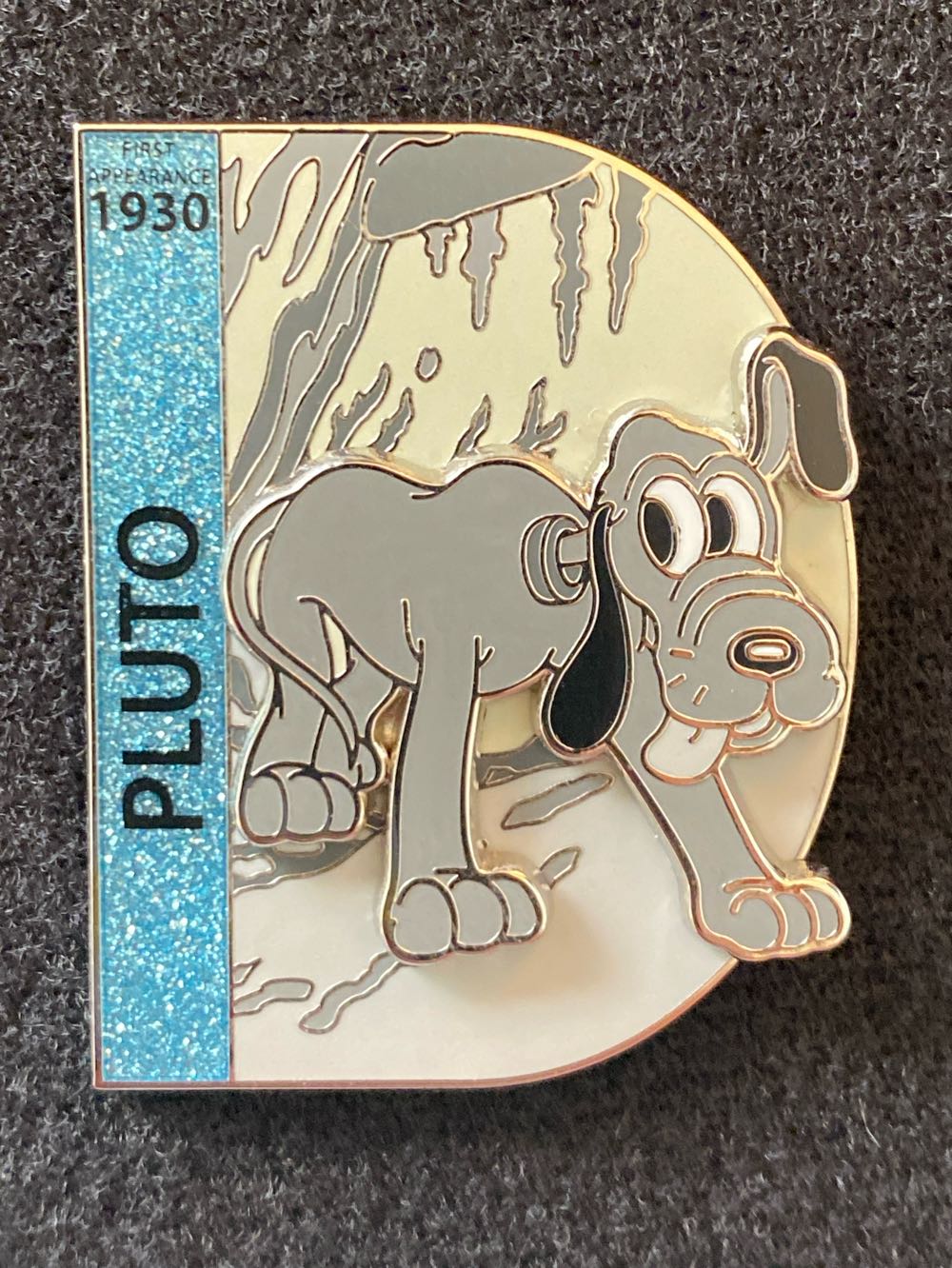 Mickey Minnie Disneyland Disney 100 OE