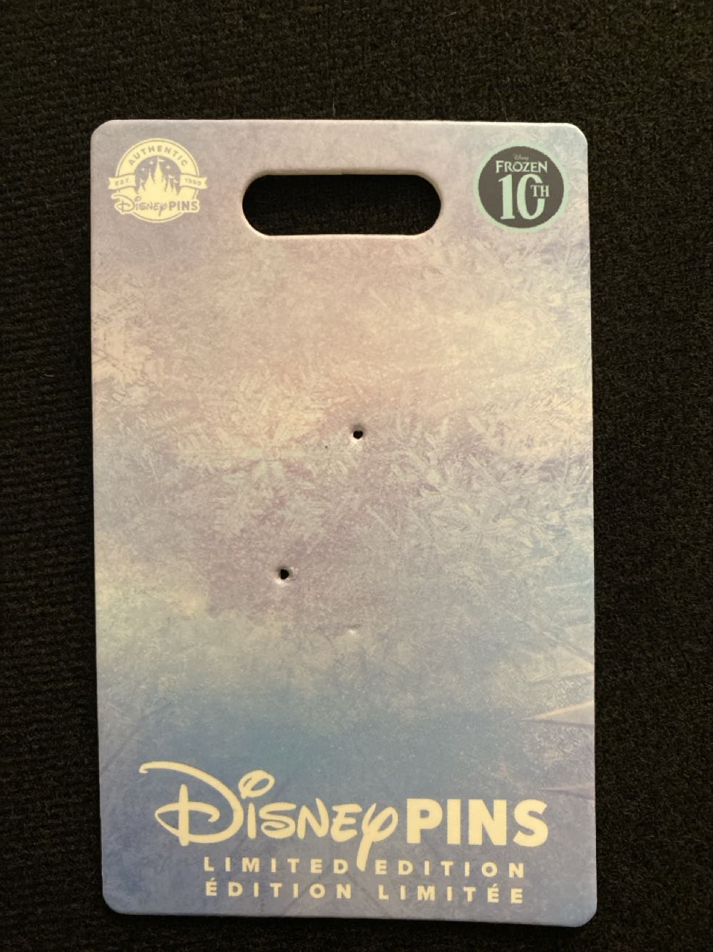 Frozen 10 Anniversary LE - Limited Edition 2000 pin collectible - Main Image 3