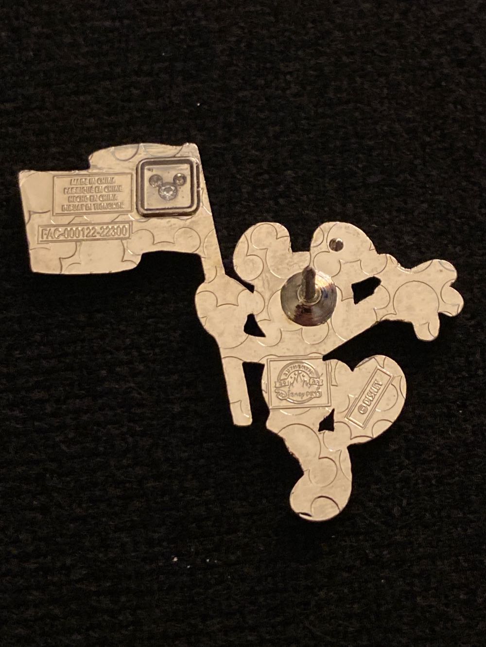 Pride Mickey Holding Flag OE  pin collectible - Main Image 2