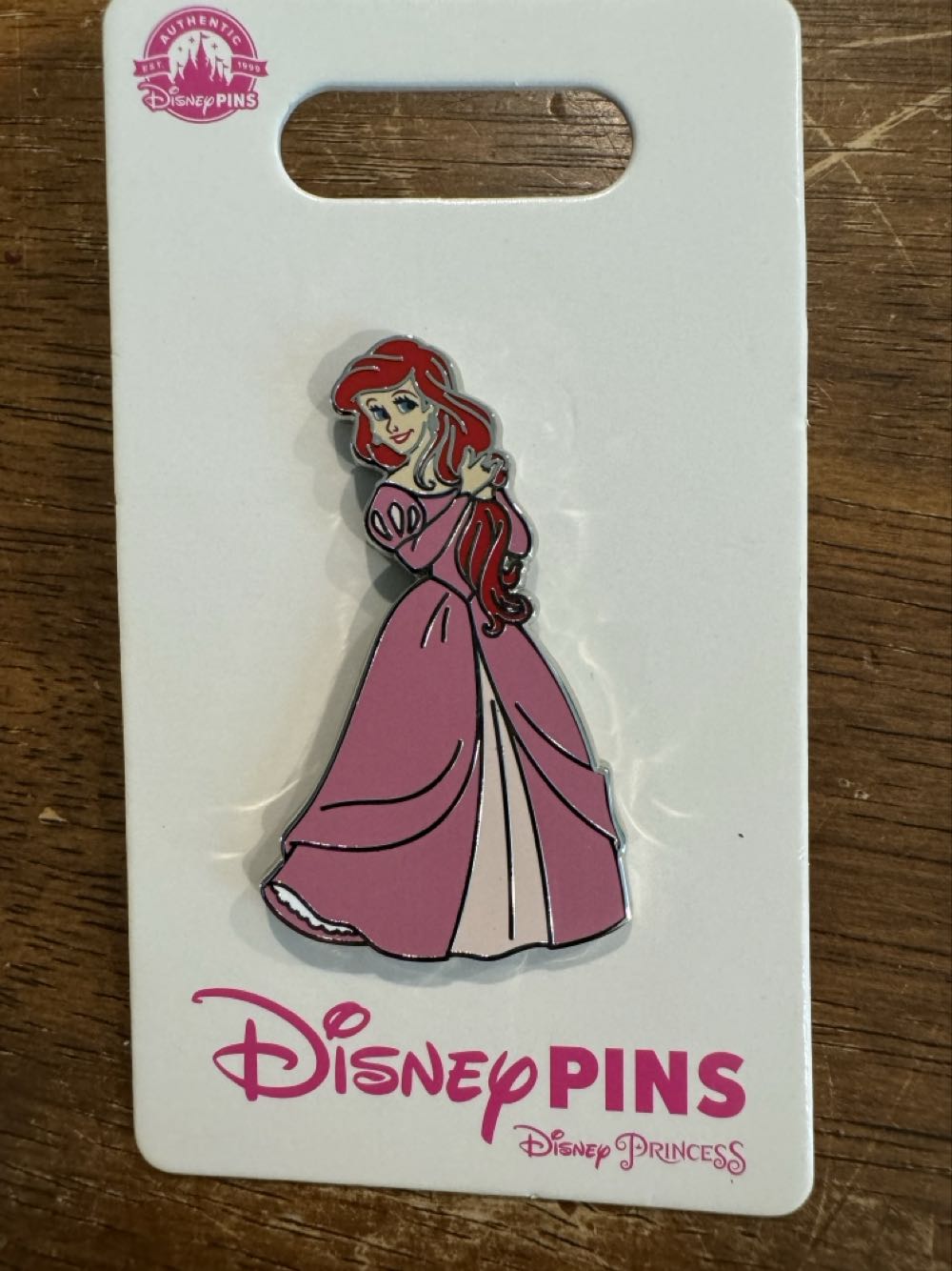 Ariel / Princess Ariel The Little Mermaid - Disney Pins pin collectible [Barcode 400951069192] - Main Image 2