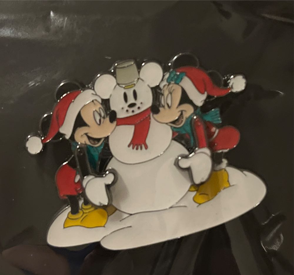 WDW - MNSSHP 2005 - Barnstormer Goofy