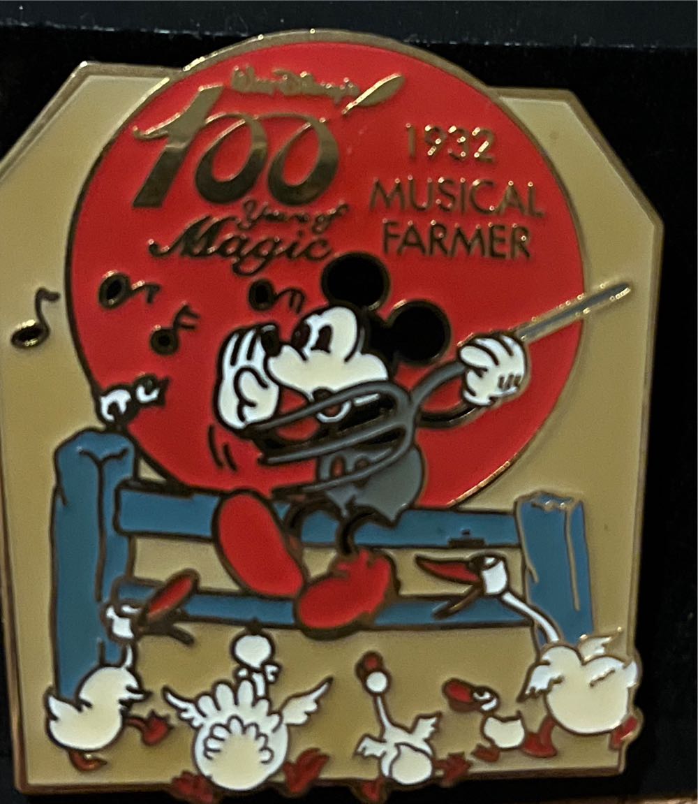 Stitch - Dressed In Hawaiin Attire