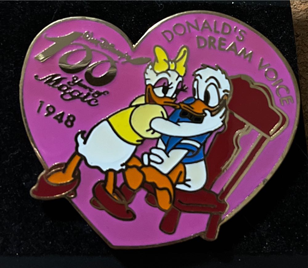 Sonic The Hedgehog Button Pin