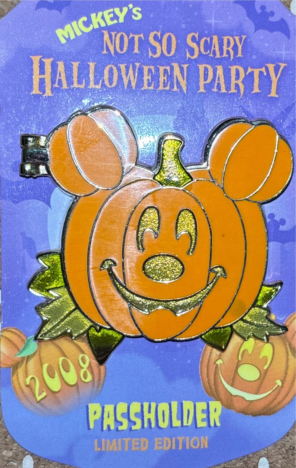 Haunted Mansion - Glow In The Dark Mystery Set - Man With Bowler Hat