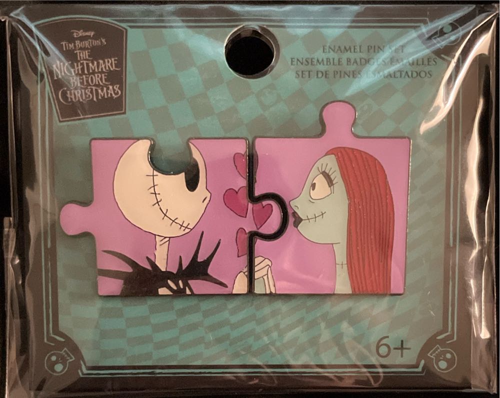 Animal Kingdom - Animals Mystery - Jiminy Cricket With Western Lowland Gorilla