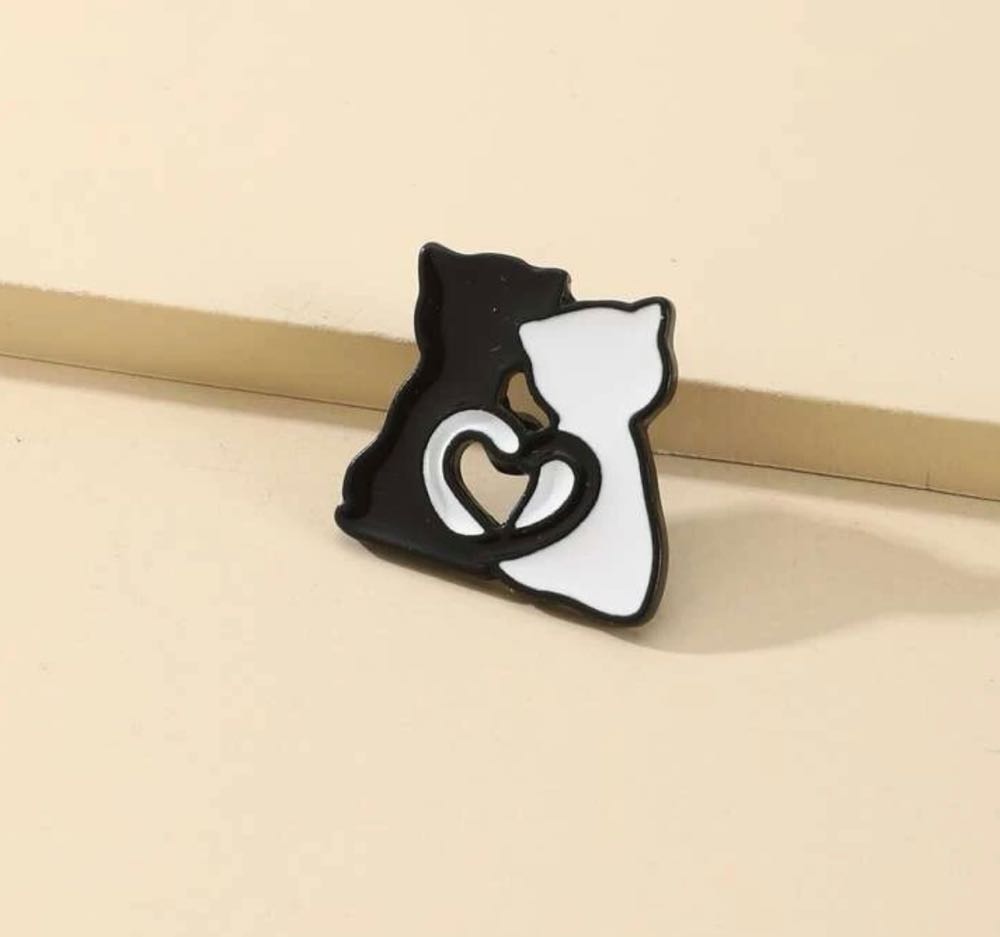 Cats ♡ Tail  pin collectible - Main Image 2