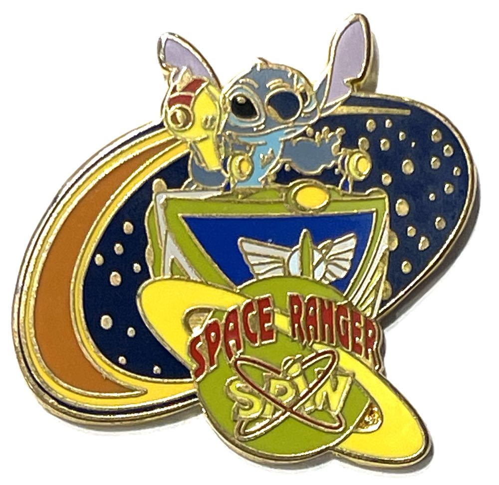 Haunted Mansion - Glow In The Dark Mystery Set - Caretaker & Dog