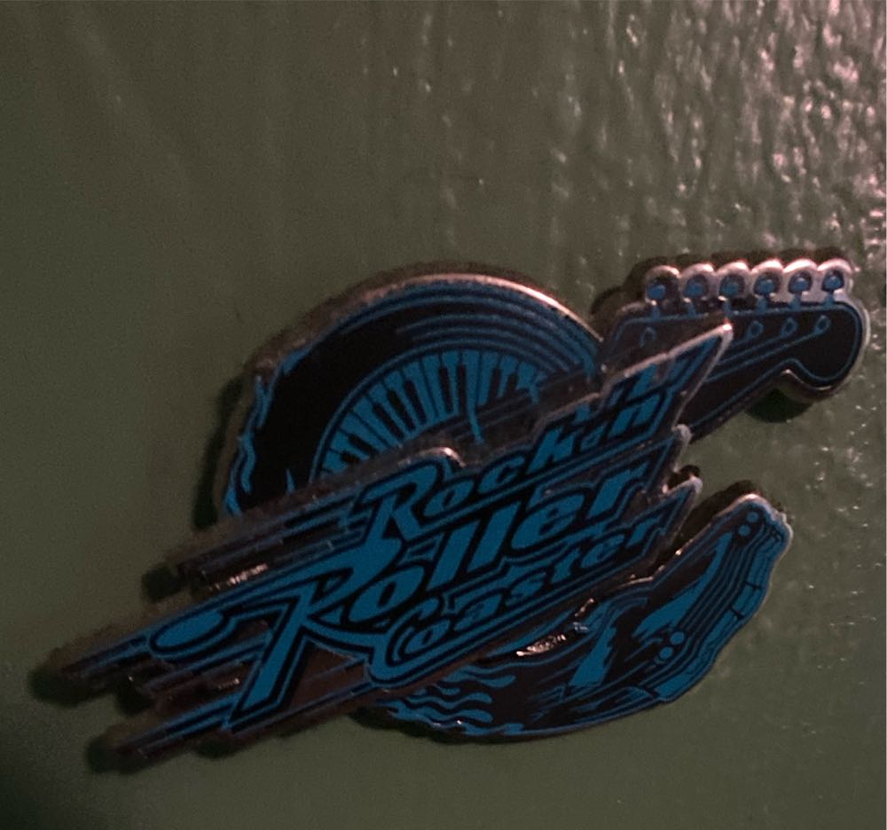 Funko Pop! Pins: Friends Ross With Marcel