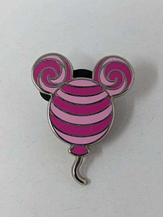 Fantasmic Sparkles Mickey And Dragon