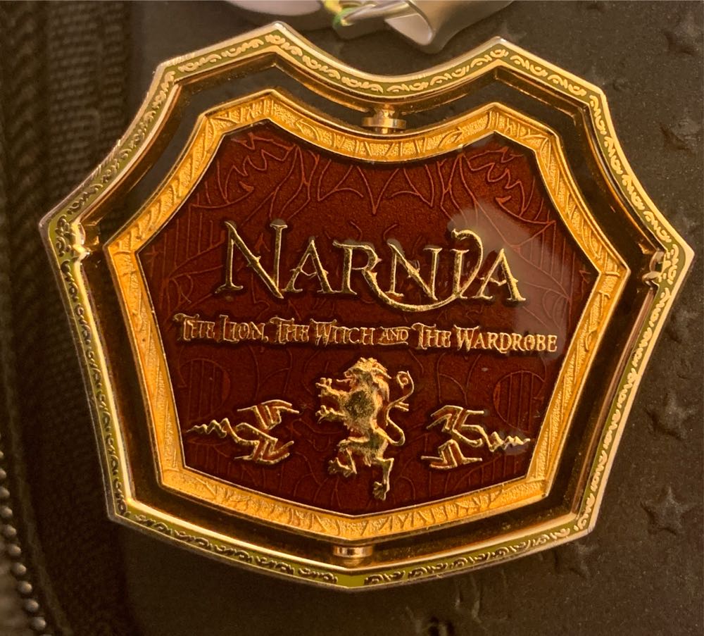 The Chronicles Of Narnia: Lion Witch, And The Wardrobe  pin collectible [Barcode 9780060890155] - Main Image 2