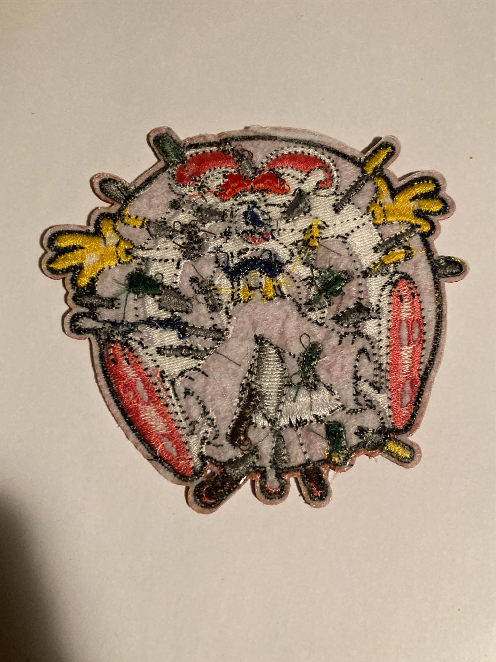Roger Rabbit  pin collectible - Main Image 2