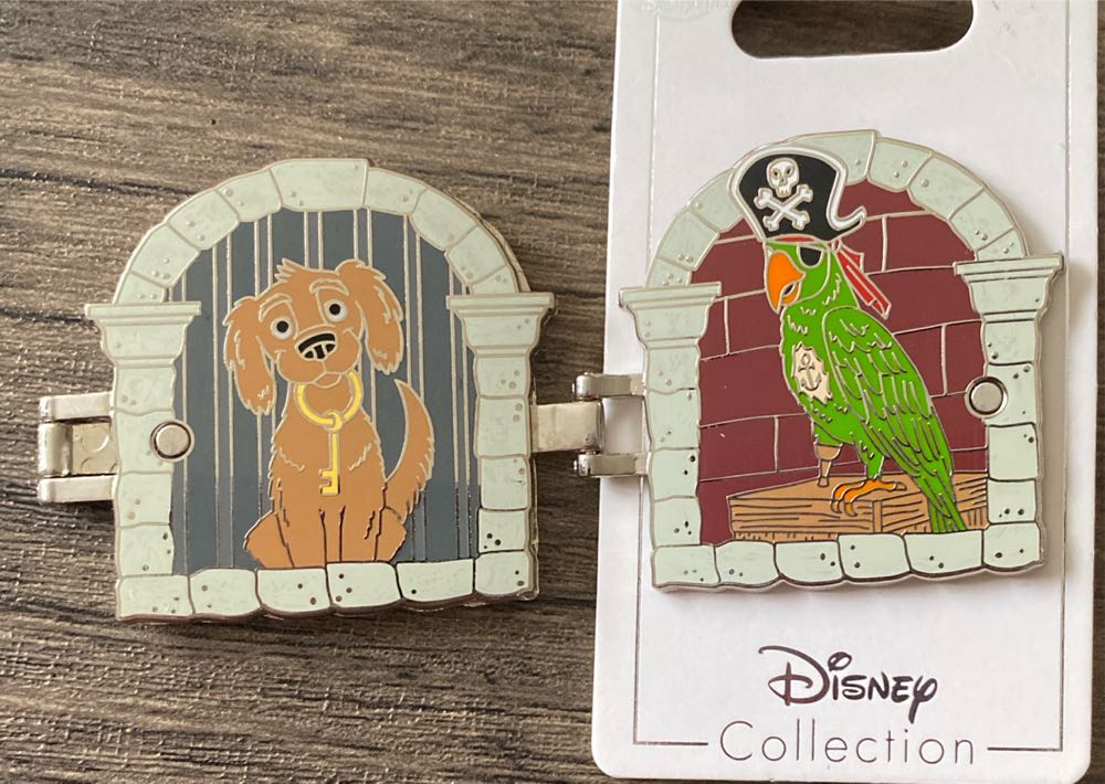 Pirates If The Caribbean Hinge Skeleton Dog And Parrot  pin collectible - Main Image 2