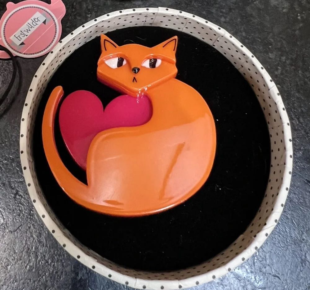 Erstwilder - Linda Love Cat (2014) - Brooch pin collectible - Main Image 2