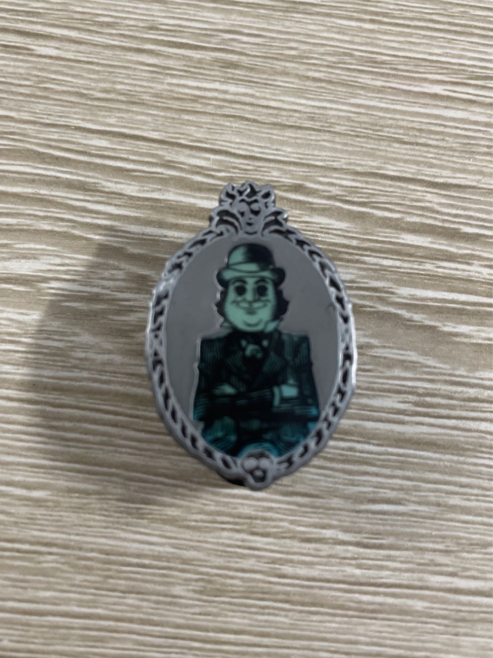 Baby skeleton Pirates of the Caribbean red bandanna