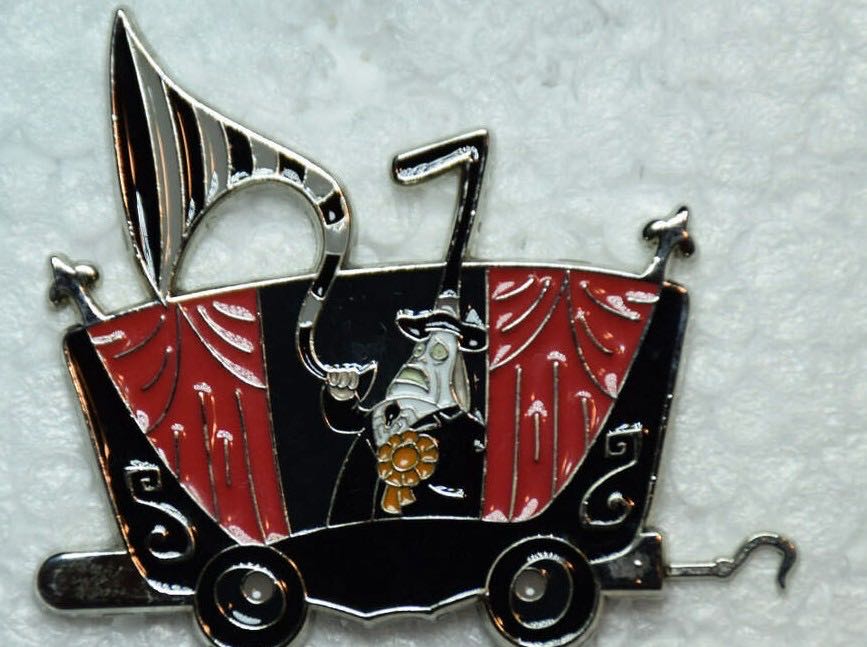 Tower of terror, Hollywood Tower Hotel Mickey & Friends Folding Pin