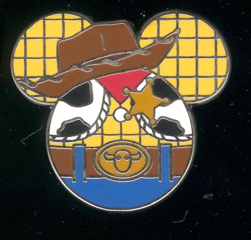 Disney Auctions - Stitch as Maleficent