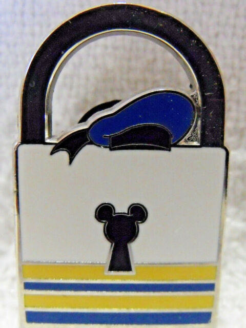 Disneyland Mickey And Minnnie’s Runaway Railway Goofy Opening Day Pin Le