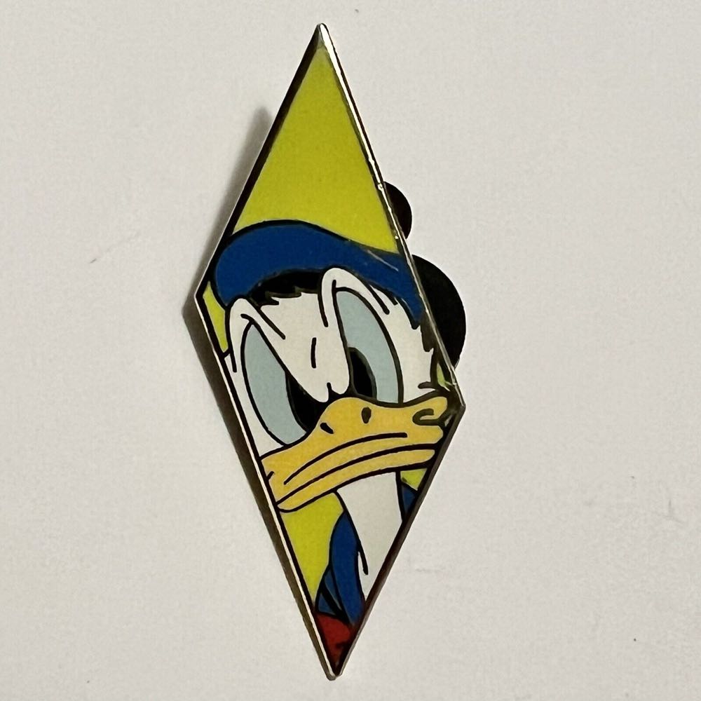 Firefly Pin: I Aim To Misbehave 