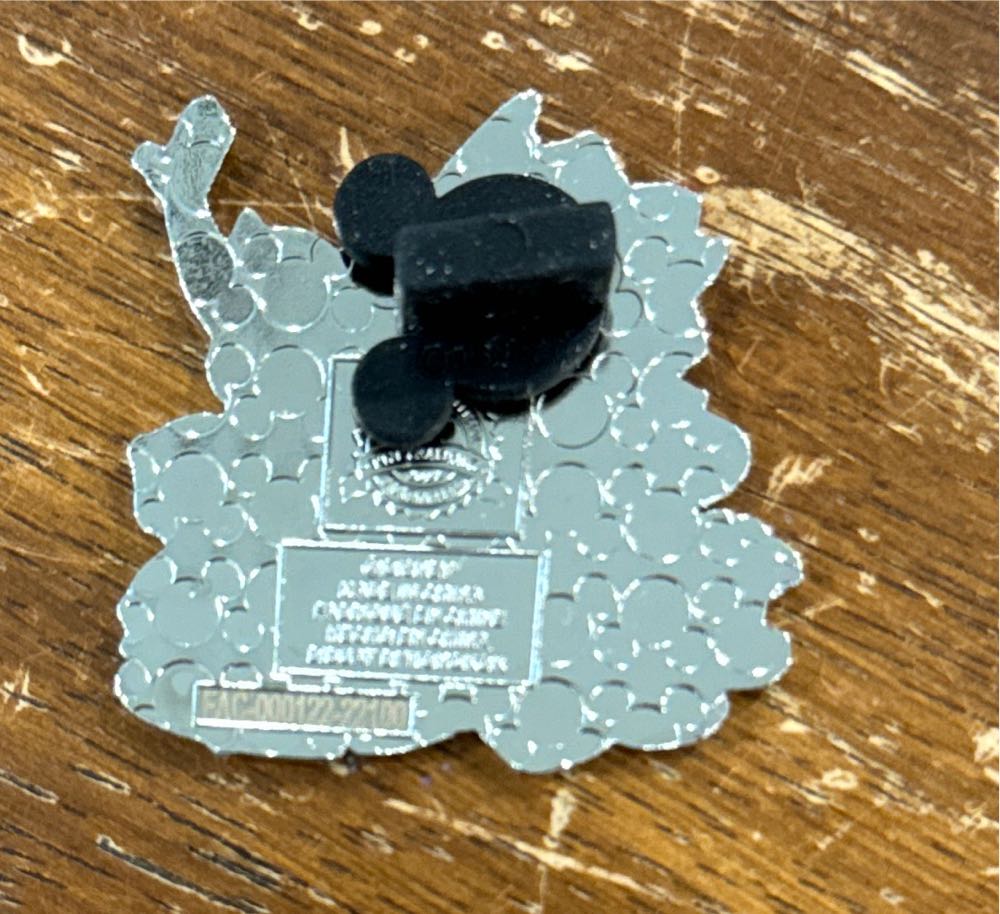 Tinker Bell white flowers pen  pin collectible - Main Image 2