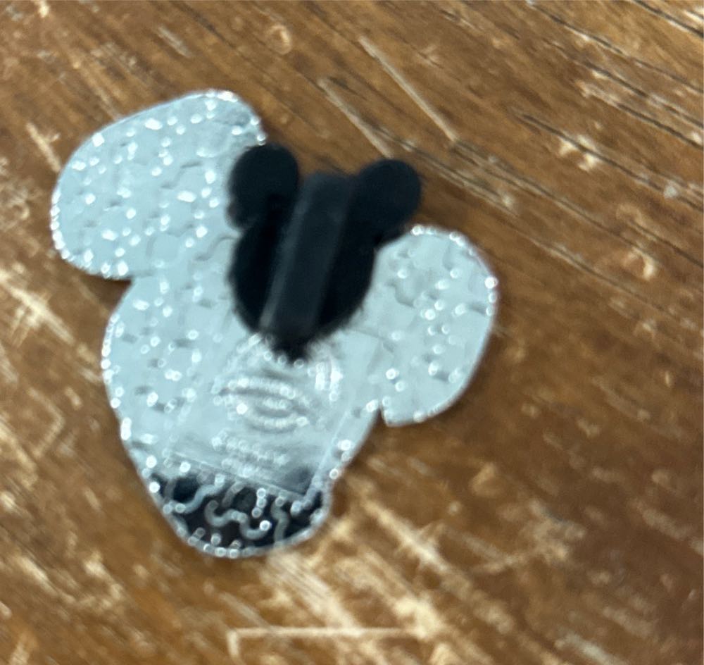 Tinker Bell Head  pin collectible - Main Image 2